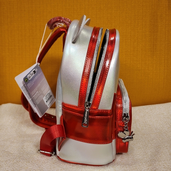 Loungefly Disney 100th Platinum Winnie the Pooh Mini Backpack Limited Edition - Picture 11 of 12
